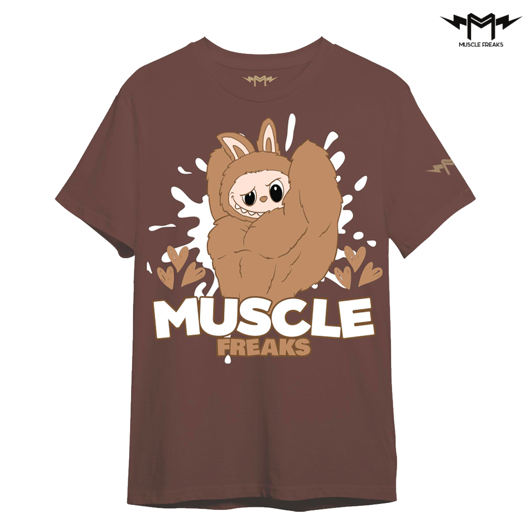 PLAYERA MUSCLE FREAKS LABUBU MONSTER COFFEE